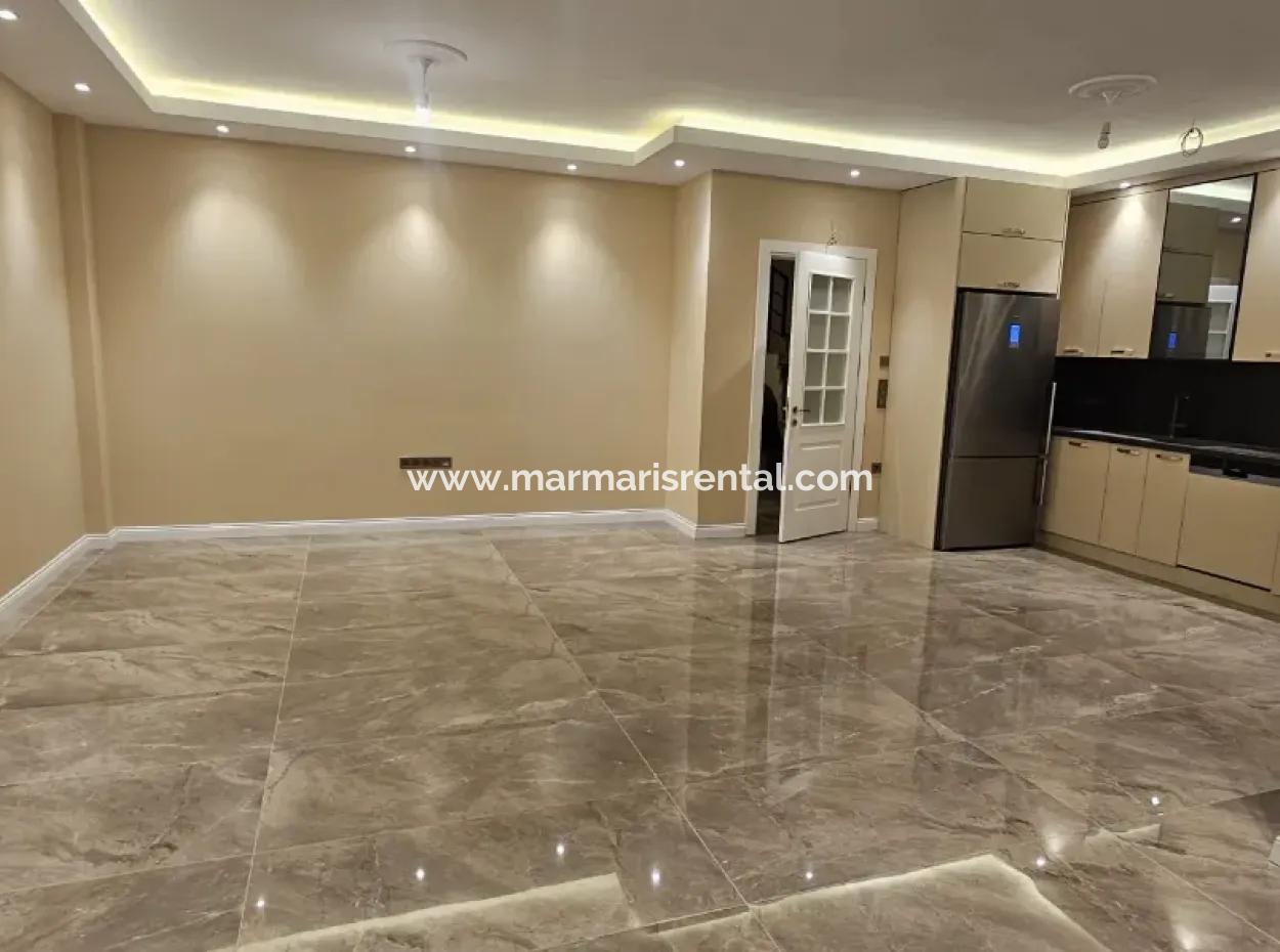 İçmeler Mahallesi 4+1 Tam Müstakil Sıfır Satılık Villa