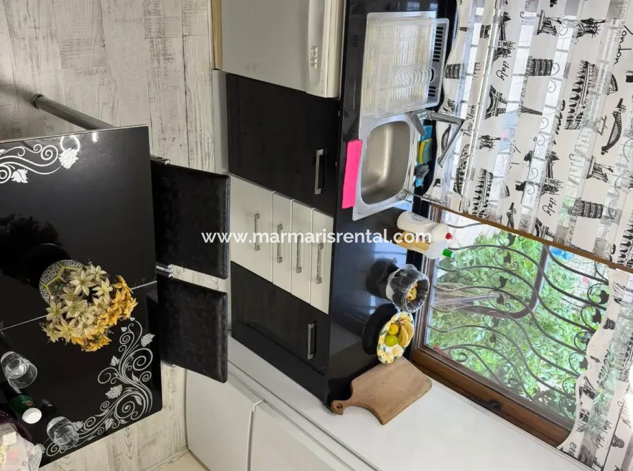 Çamdibi Mahallesi Satılık 2+1 Bahçeli Müstakil Dubleks Daire