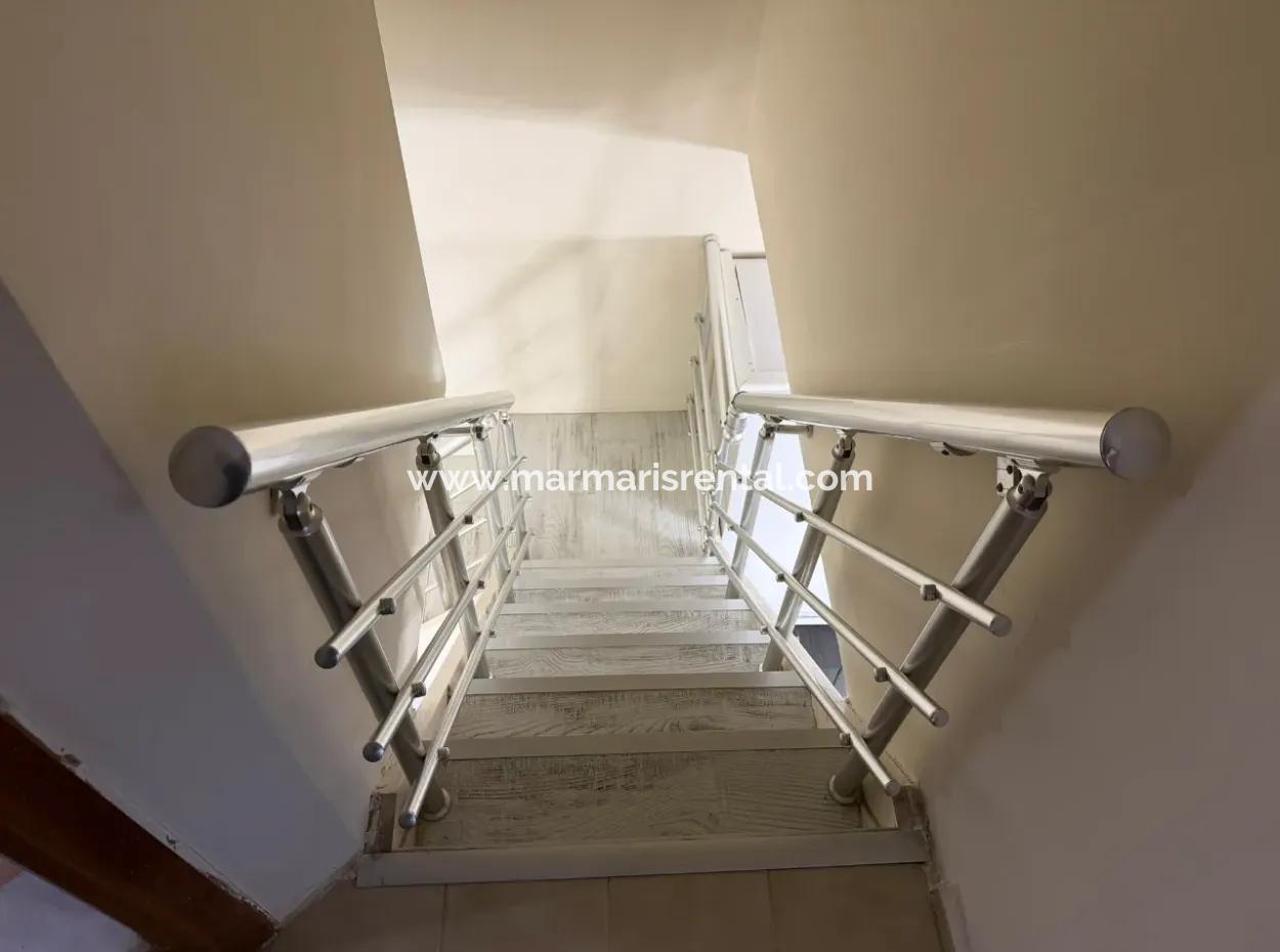 Çamdibi Mahallesi Satılık 2+1 Bahçeli Müstakil Dubleks Daire