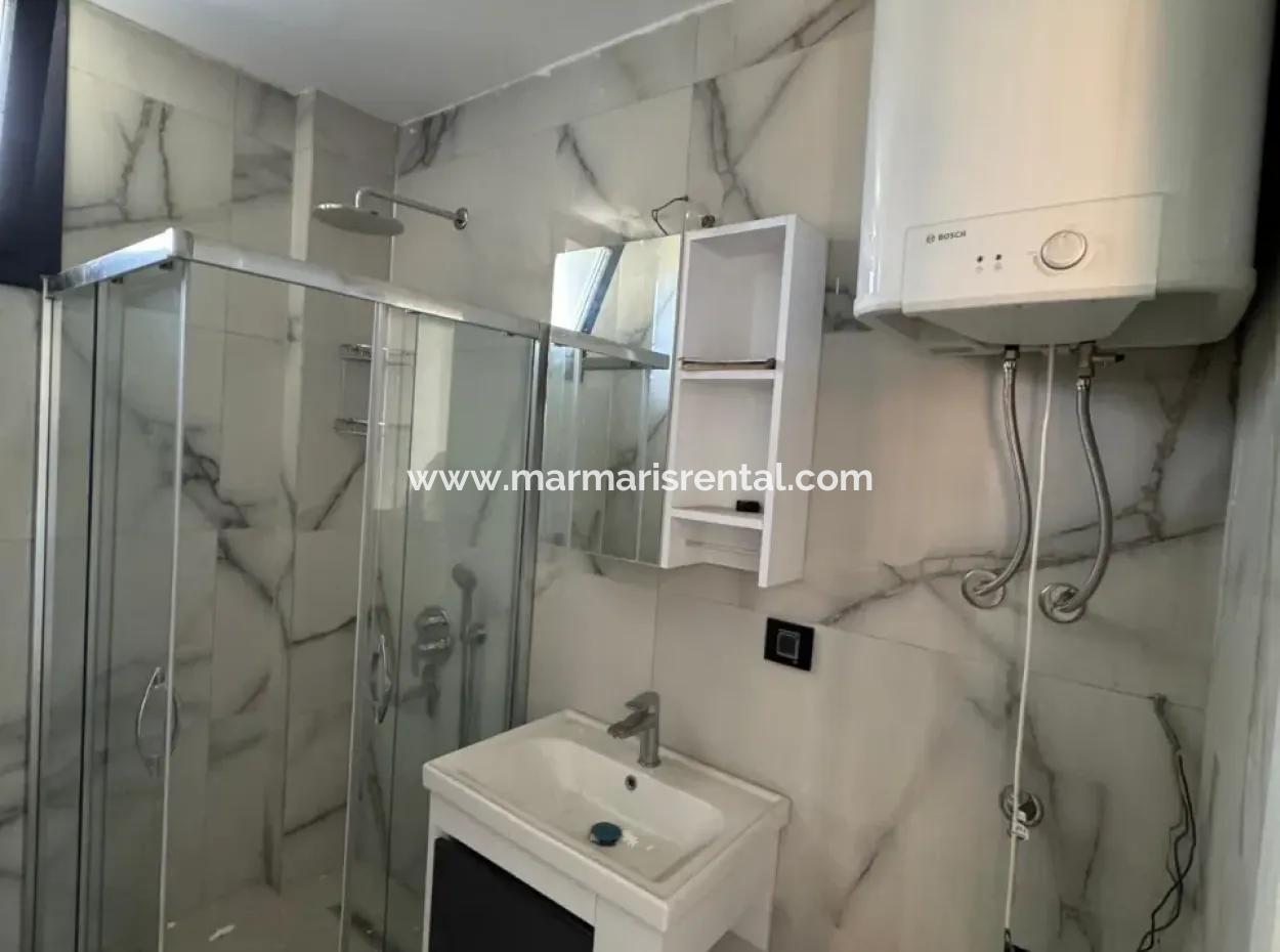 Kemeraltı Mahallesi 4+1 Satılık Müstakil Villa