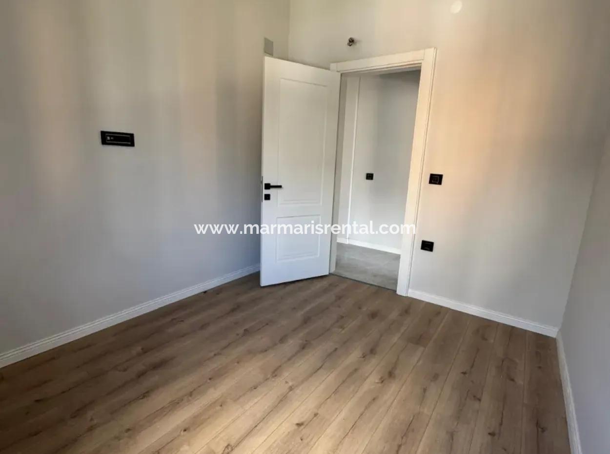 Kemeraltı Mahallesi 4+1 Satılık Müstakil Villa