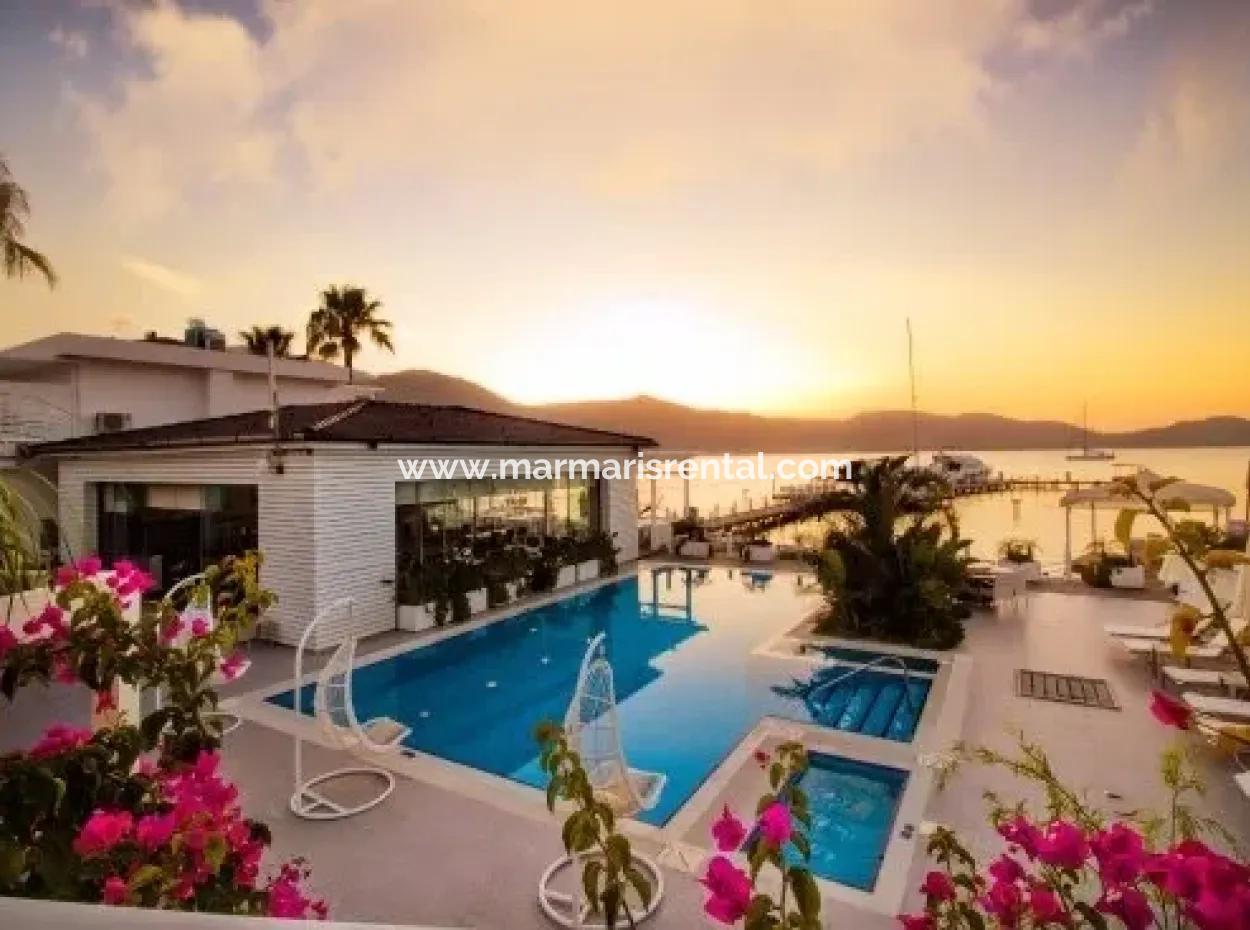 Marmaris,Den 40 Km Uzaklıkta Denize Sıfır Satılık Butik Otel İskelesi Mevcut