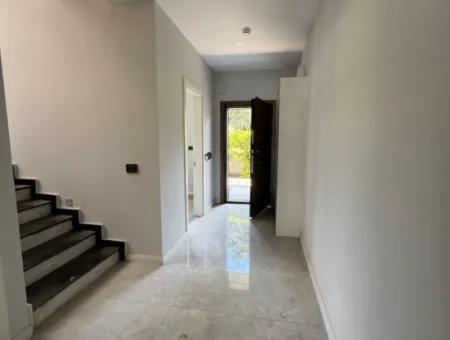 Kemeraltı Mahallesi 4+1 Satılık Müstakil Villa