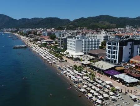 Marmaris Merkezinde Denize Sıfır Satılık Butik Otel 45 Oda