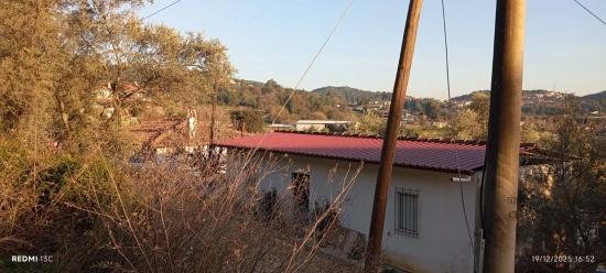 Akyaka,ya 8 Km Uzaklıkta 15 Odalı Villa Projesi Çizilmiş 1186 M2 Satılık Arsa