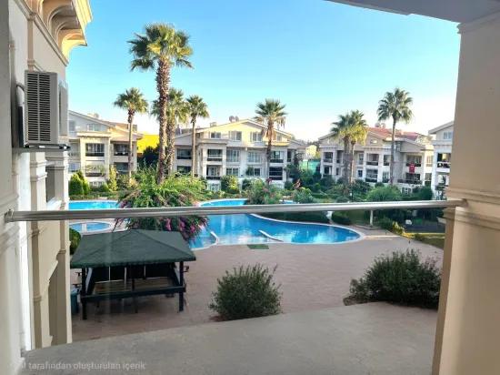 Marmaris'in En Prestijli Sitesinde Satılık 3+1 Üst Dubleks Daire